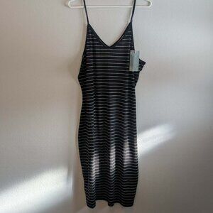 *3/$25* NWT! Women's Fitted Striped Spaghetti Strap Dress - Size XL